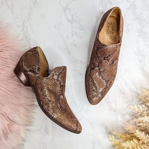 Naturalizer Belinda Brown Metallic Snake Print Leather Slip-on Loafer Heel Sz 8